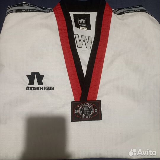 Форма для тхэквондо 150