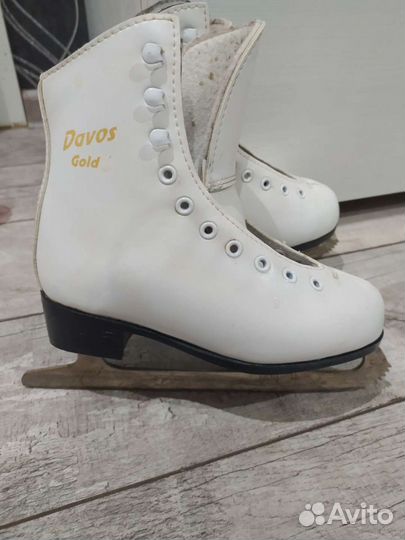 Коньки davos gold