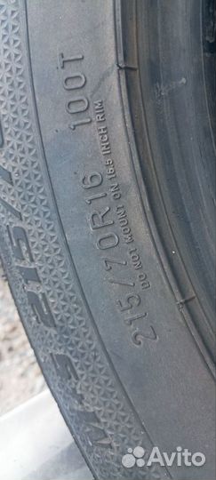 Goodyear UltraGrip 500 SUV 215/70 R16