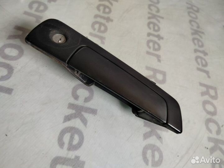 Ручка внешняя передняя правая Mitsubishi Mirage 4G