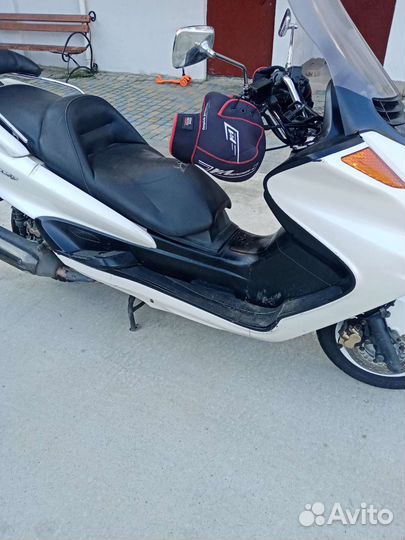 Yamaha majesty 250
