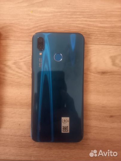 HUAWEI P20 Lite, 4/64 ГБ