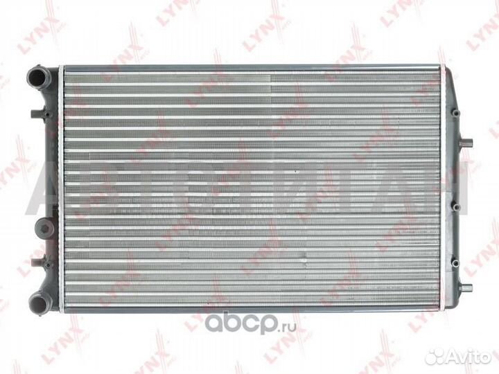 Радиатор охлаждения двигателя Skoda Fabia I (99- )