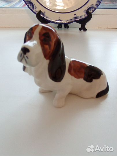 Статуэтка собака. Бассет. Фарфор. Редкая