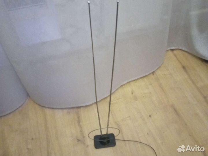 Антенна для тв комнатная