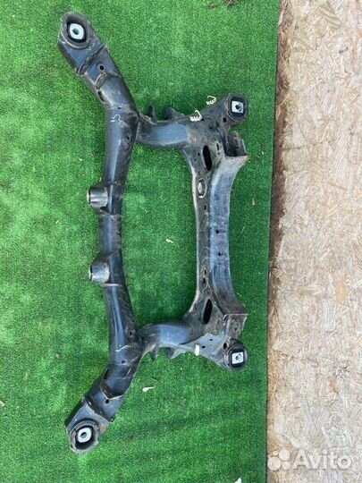 Подрамник задний Bmw 320I F30 N20B20 2016