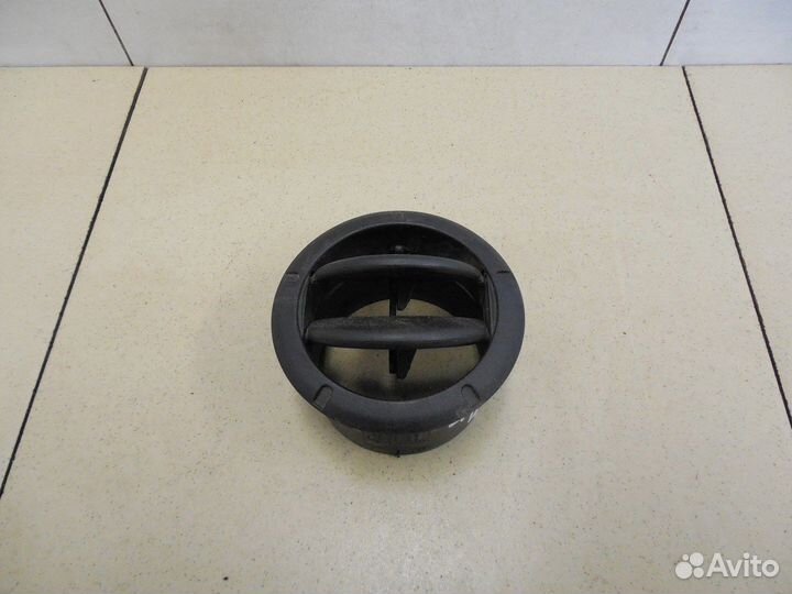 Дефлектор воздушный Logan 2005-2014