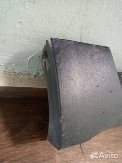 Накладка на порог (наружная) левая Volkswagen