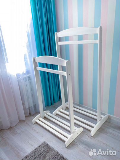 Вешалки в ассортименте Разборные Новые