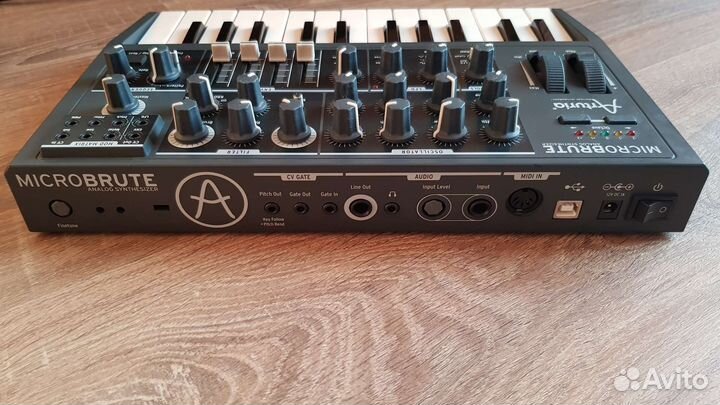 Arturia microbrute