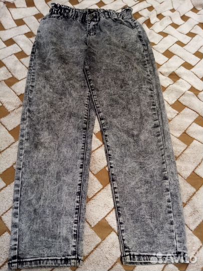 Джинсы
