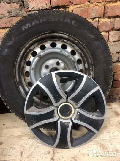 Marshal WinterCraft Ice WI31 215/65 R16 B