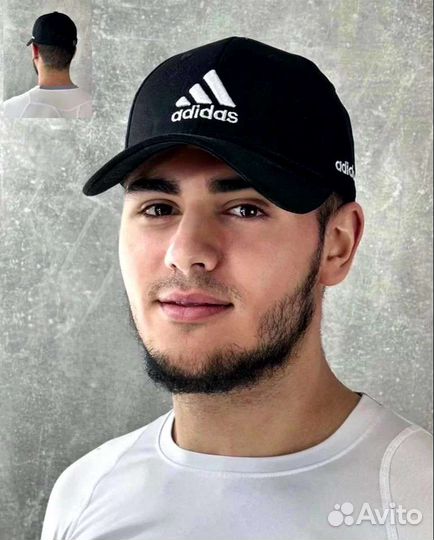 Бейсболка новая