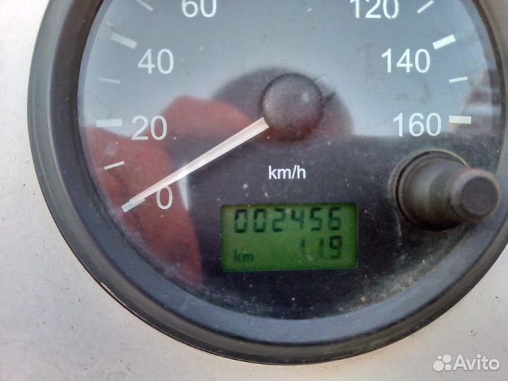 Продам снегоход Тайга варяг 550V