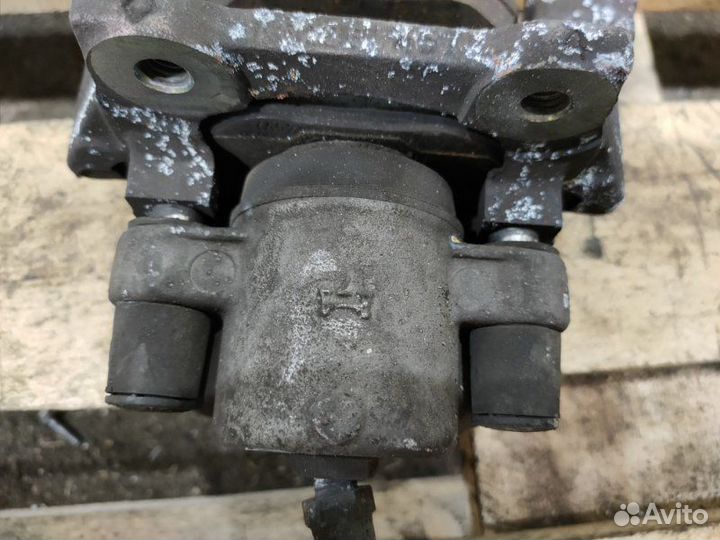 Суппорт тормозной задний правый Bmw 5 E39 M52B28