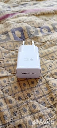 Адаптер питания Samsung