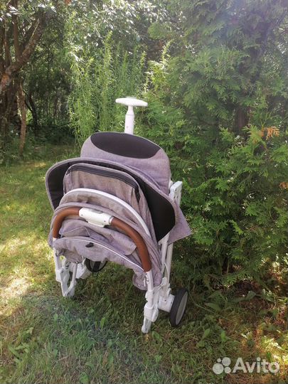 Прогулочная коляска Nuovita giro