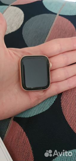 Часы apple watch se 40 mm