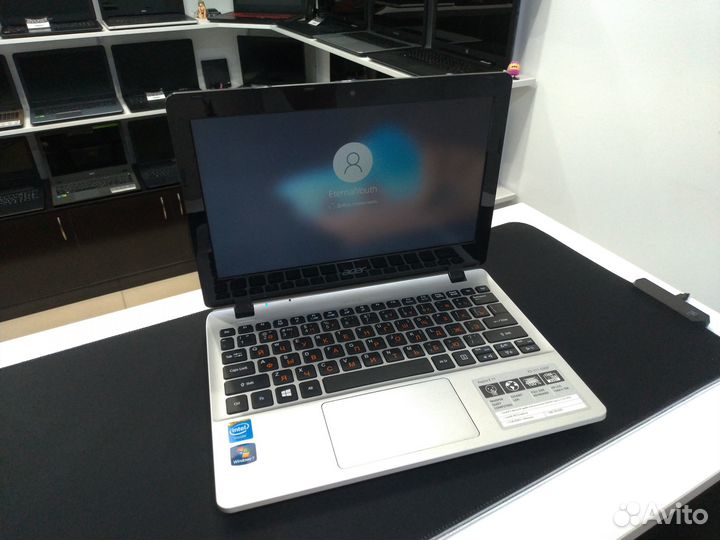 Ультрабук Acer Aspire 11