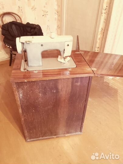 Швейная машина Чаика бу