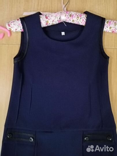 Сарафаны для школы синие 2 штуки. Нужно мерять