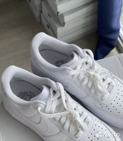 Кроссовки nike air force 1 белые