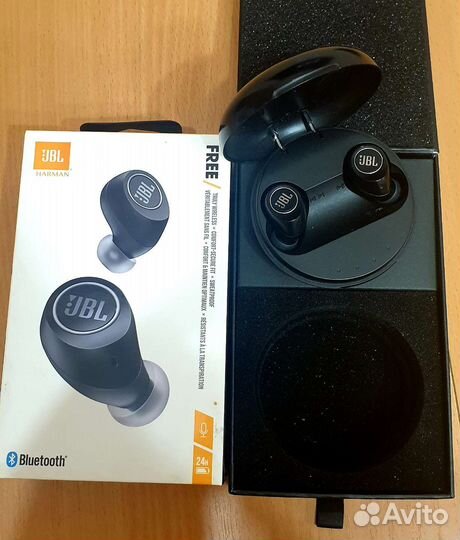 Беспроводные наушники jbl free x