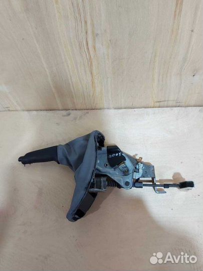 Рычаг стояночного тормоза Bmw 3 E90 N46B20 2005