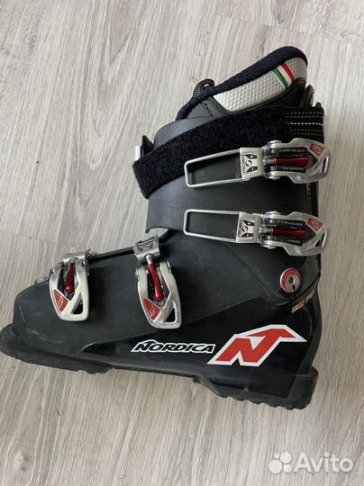 Горнолыжные ботинки nordica dobermann