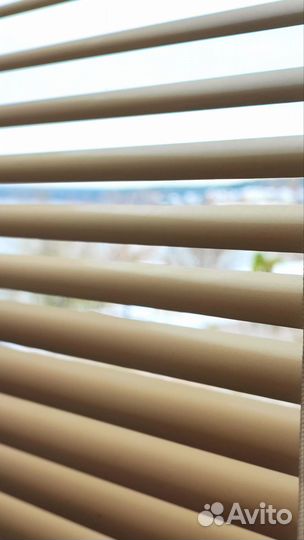 Жалюзи горизонтальные алюминиевые бу