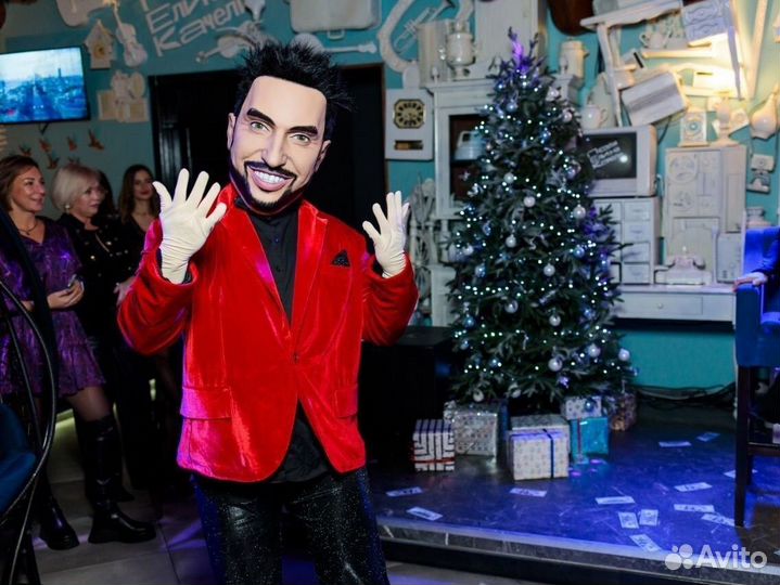 Подарок на 14 февраля девушке