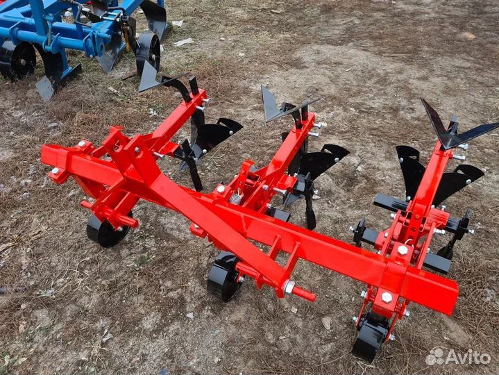 Культиватор окучник виракс