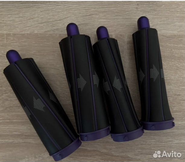 Насадки на стайлер dyson новые