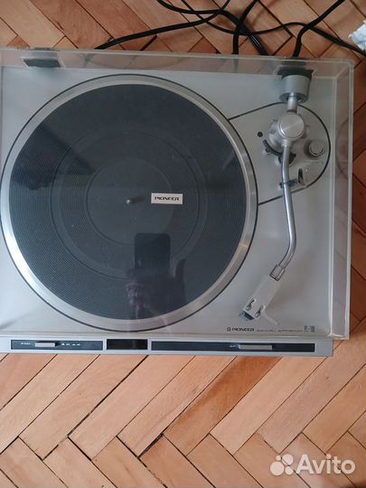 Виниловый проигрыватель pioneer PL -300