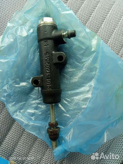 Цилиндр сцепления рабочий