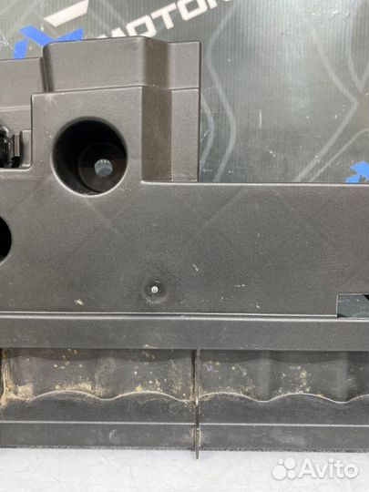 Отсек под инструмент Bmw X5 E53 M54B30 2006