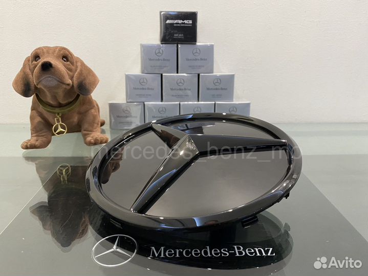 Эмблема звезда Мерседес Бенц на решетку радиатора