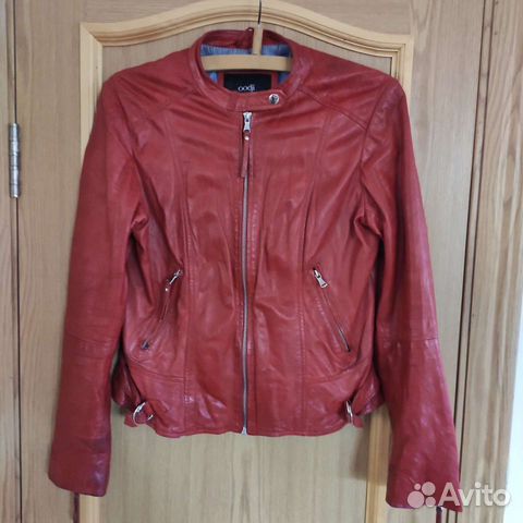 Куртка женская из натуральной кожи 44 размер