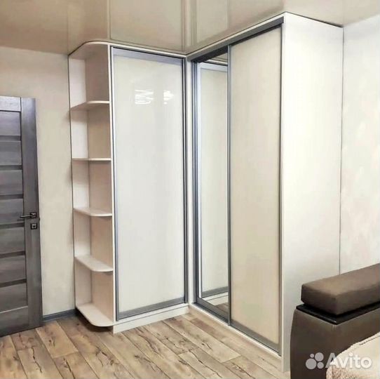 Шкаф купе угловой