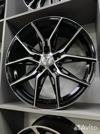 RST 7,5x18/5x114,3 ET45 D67,1 R218 (Mazda) BD