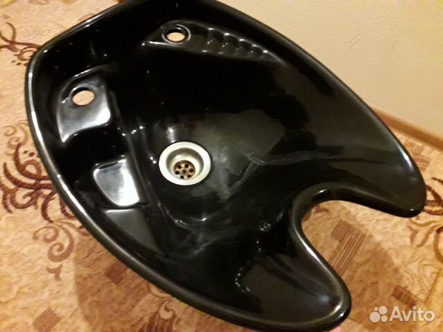 Мойка для головы в парикмахерскую