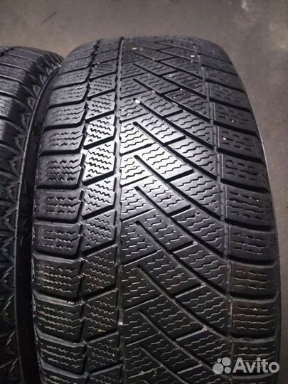 Continental ContiVikingContact 6 225/60 R17