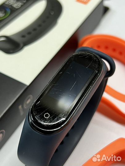 Фитнес браслет xiaomi mi band 4