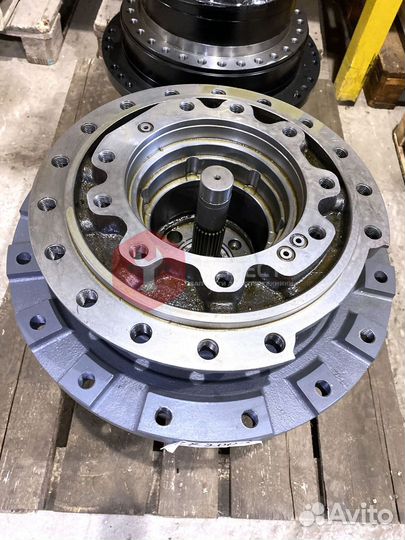 Бортовой редуктор Hitachi ZX250LC-3G