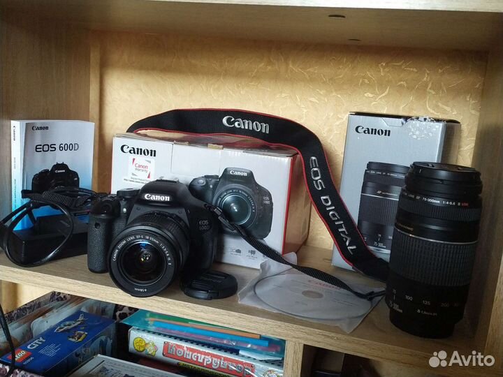 Зеркальный фотоаппарат canon 600d
