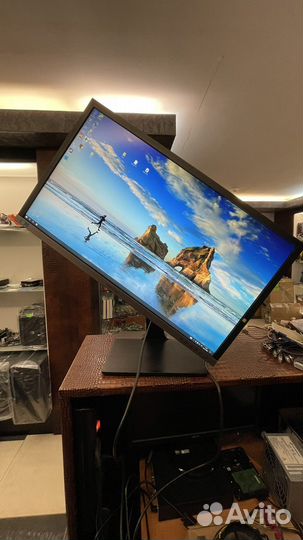 Монитор Samsung 28, 4K