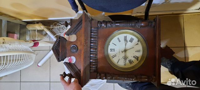 Старинные настенные часы