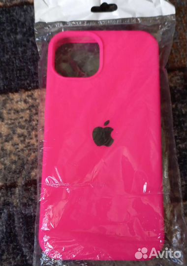 Чехол на iPhone 12 про