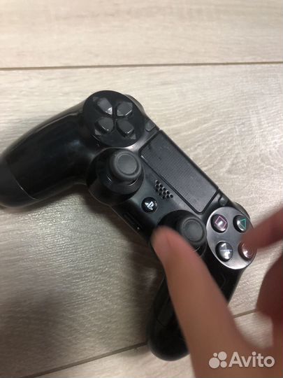 Геймпад ps4