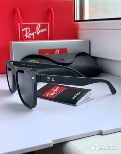 Очки ray ban wayfarer rb4381 зеленые